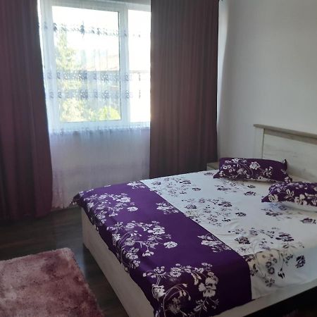 Apartament R&A Orsova Exterior photo