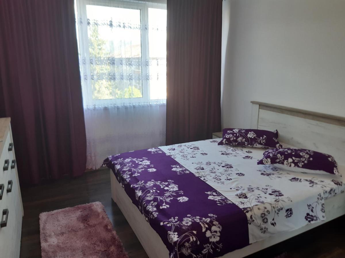 Apartament R&A Orsova Exterior photo