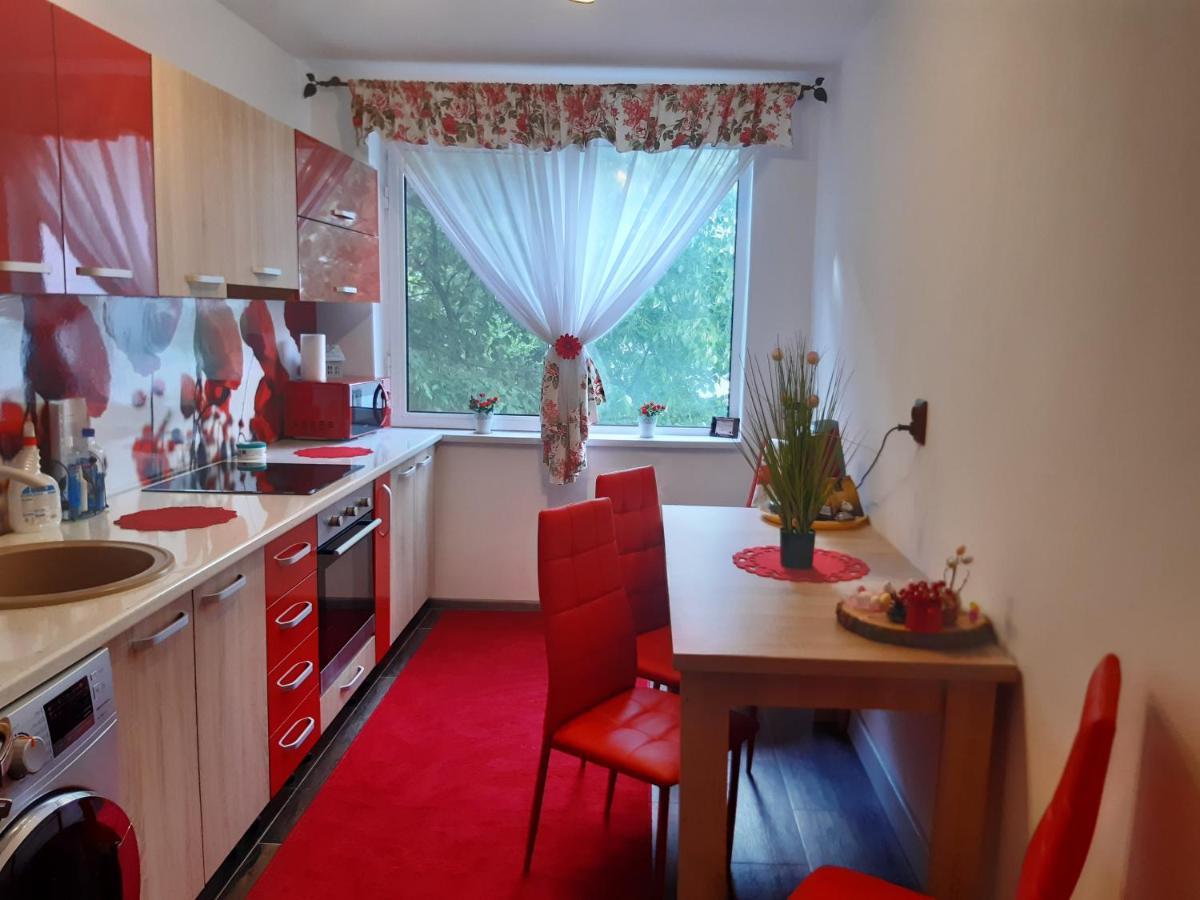 Apartament R&A Orsova Exterior photo