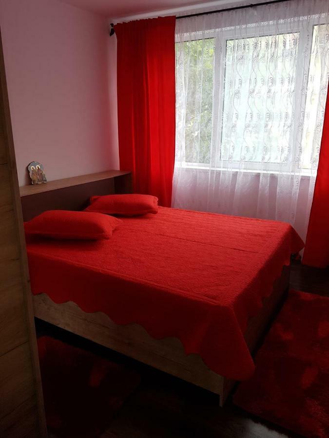 Apartament R&A Orsova Exterior photo